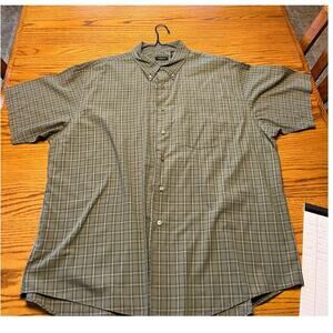 Van Heusen Men's XXL 18-18 1/2 green plaid casual button down shirt